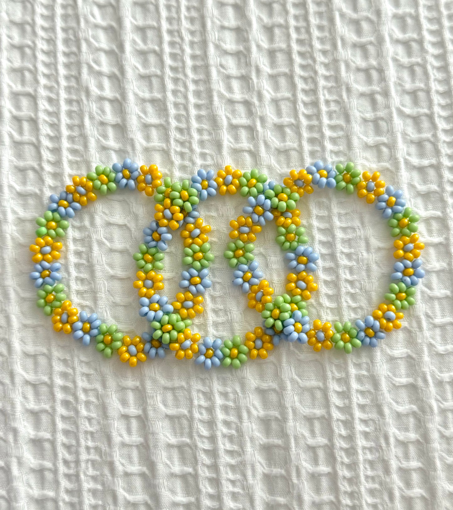 Daisy Flower Beaded Bracelet