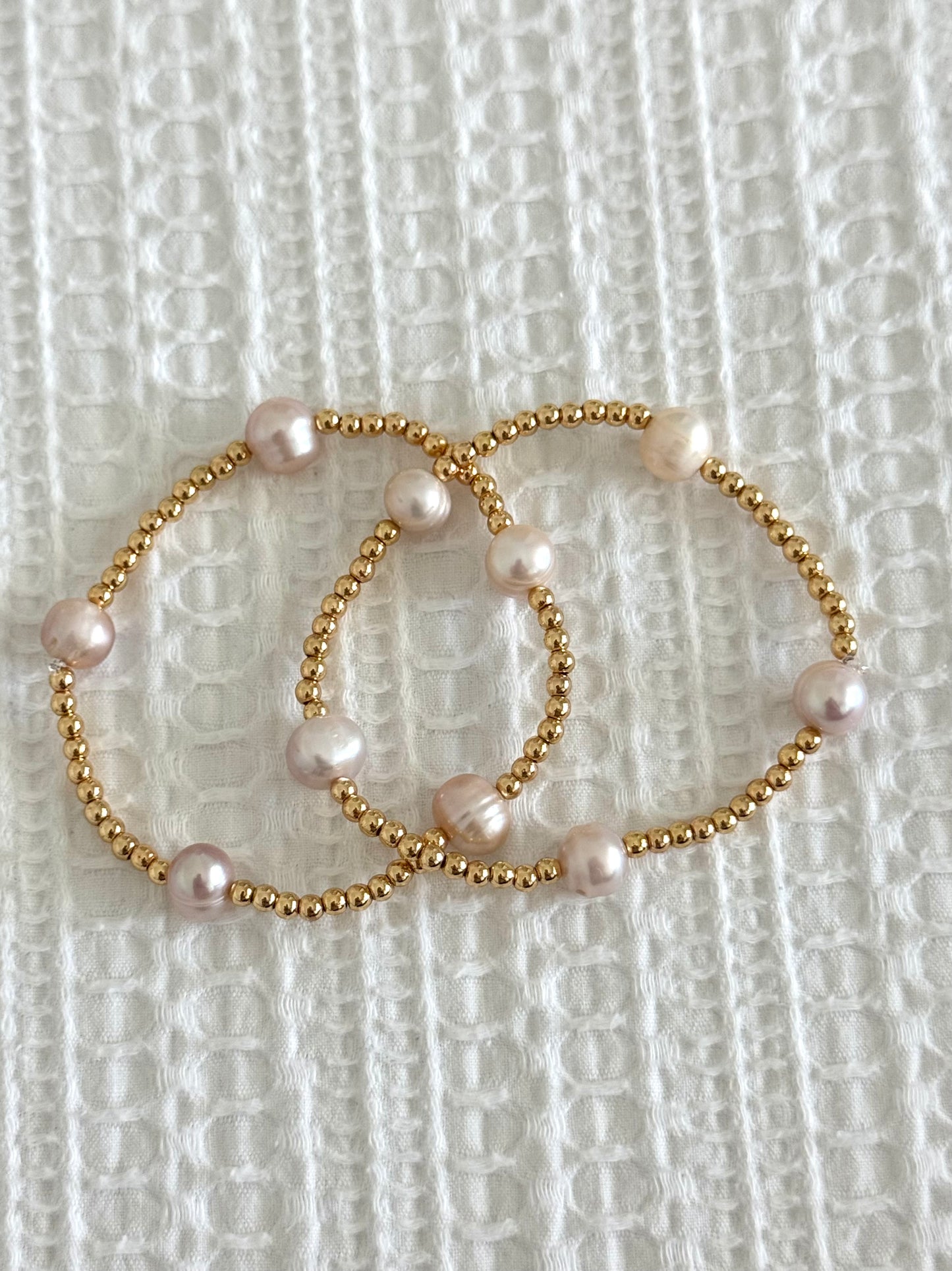 Gold Pearls Beaded Bracelet
